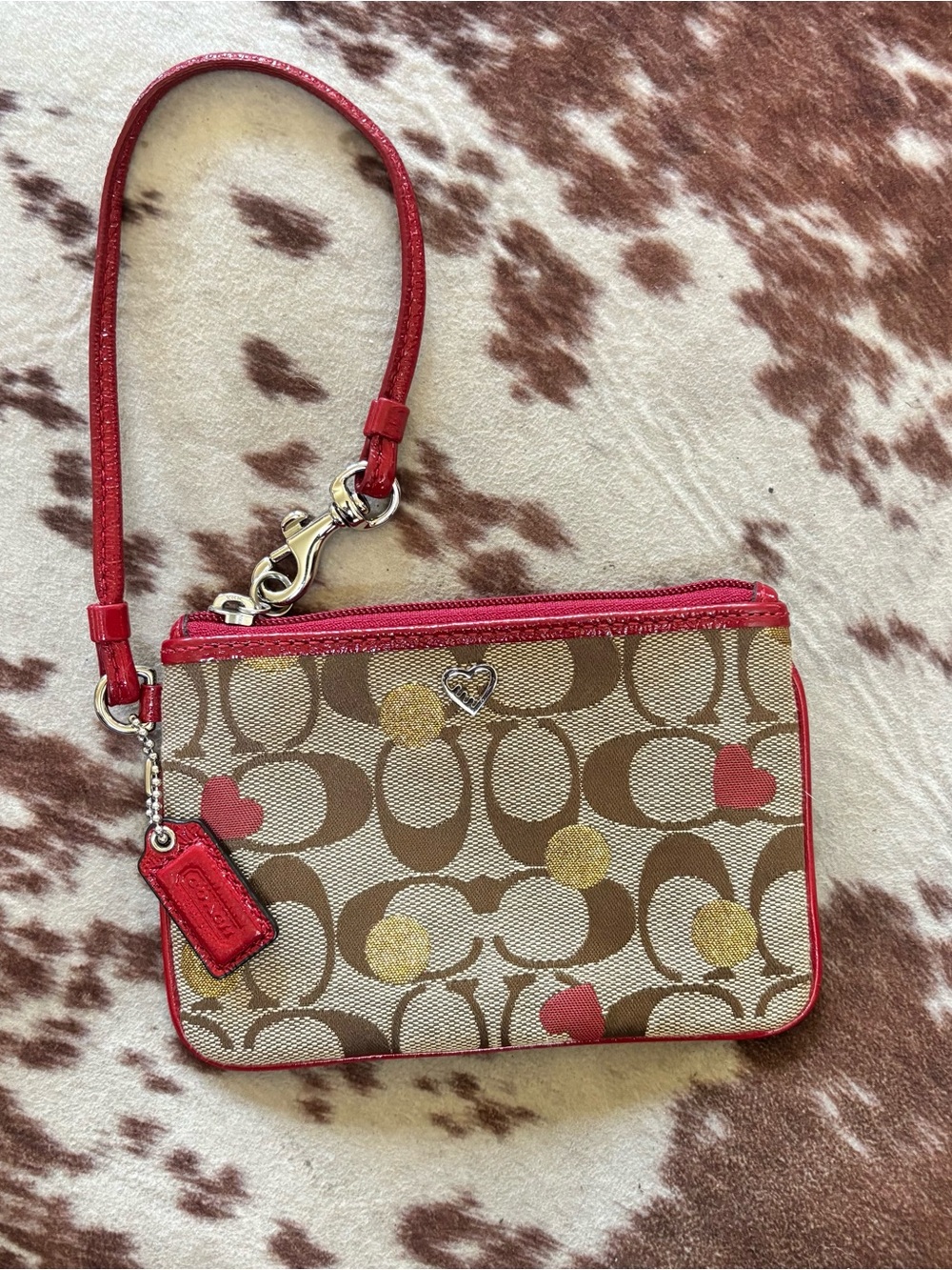 Vintage Y2K Coach Poppy Signature Hearts Wristlet Red Patent Trim Zip Pouch
